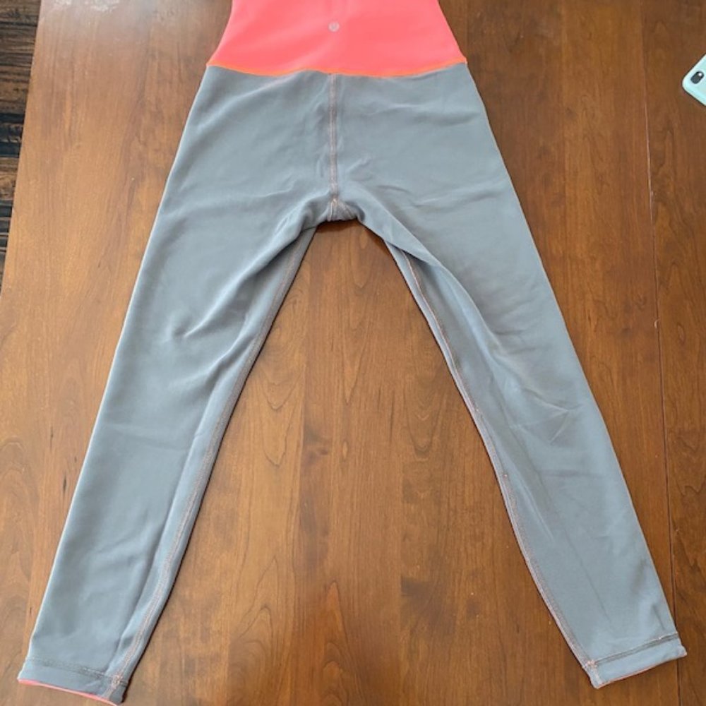 Orange Pink/Gray Lululemon Reversible Leggings - Picture 6 of 7
